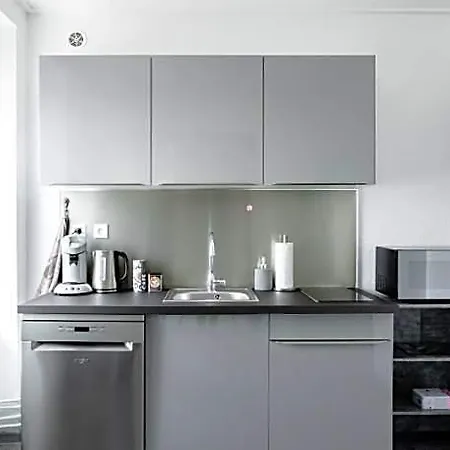 Apartman Comfort Basel Airport 2a46 *